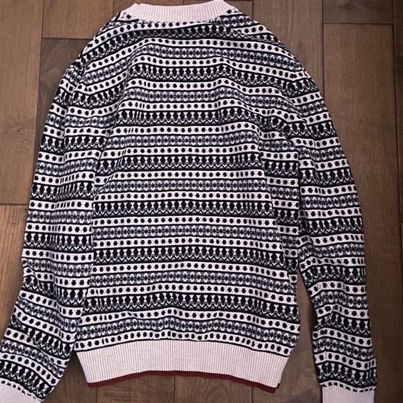 cute oversized grandpa sweater - Picture 3 of 3